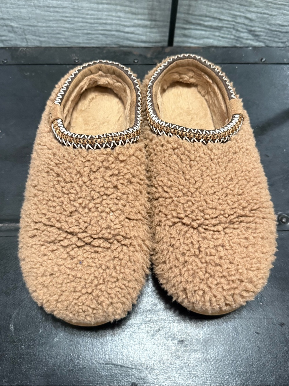 UGG Women's Slip-On Sherpa Slippers in Camel/Tan